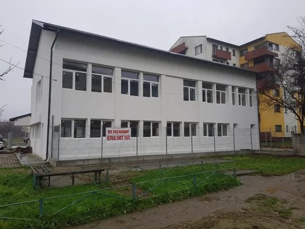 Clasa Premium, zona de jos, zona de jos