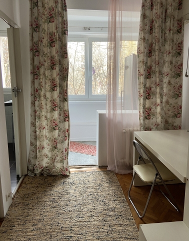 Camere, Titan, Parcul Titan