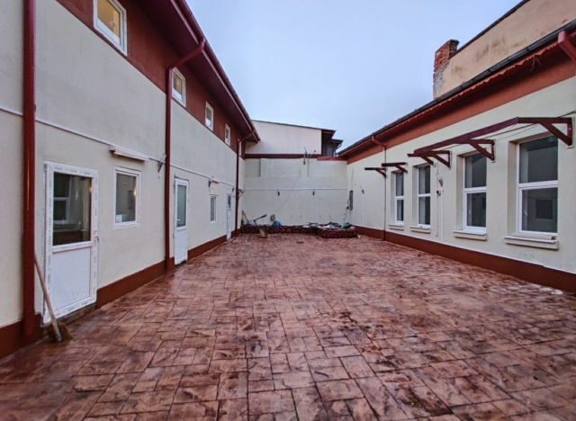 Case, Piața Alba Iulia, Rond Alba Iulia - Decebal