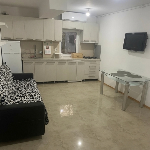 Apartamente 4 camere, Rahova, Sebastian punct reper Clinica Malcoci